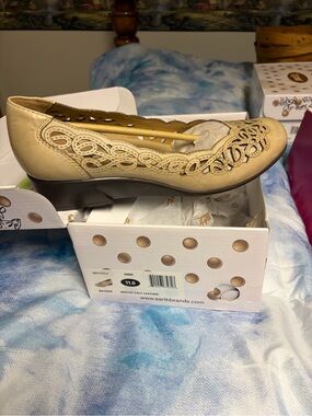 Earth Beige Leather Cutout Slip-On Flats